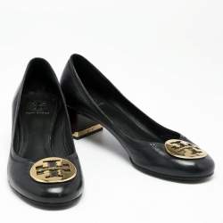 Pre Owned حذاء كعب عالي توري برش جاني جلد أسود كعب سميك مقاس 40.5