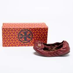 Pre Owned Tory Burch Burgundy Leather Scrunch Ballet Flats Size 36