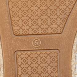 Pre Owned Tory Burch Off-White/Black Logo Embossed Leather Cap Toe Espadrille Flats Size 35.5