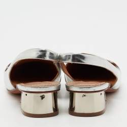 مملوكة مسبقًا صندل توري برش جلد فضي فتحة كعب مقاس 40