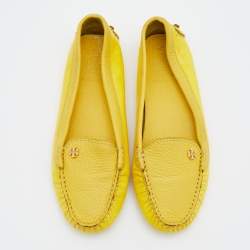 Tory Burch Yellow Patent Leather And Leather Slip On Loafers Size 36.5