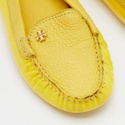 Tory Burch Yellow Patent Leather And Leather Slip On Loafers Size 36.5