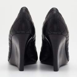 Pre Owned Tory Burch Black Quilted Leather Kaitlin Cap Toe Wedge Pumps Size 40