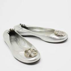 Pre Owned Tory Burch Silver Leather Scrunch Ballet Flats Size 36.5