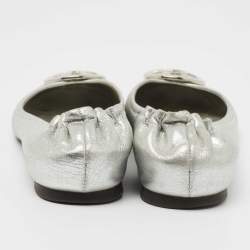 Pre Owned Tory Burch Silver Leather Scrunch Ballet Flats Size 36.5