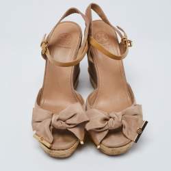 Pre Owned Tory Burch Beige Fabric and Leather Bow Penny Wedge Sandals Size 39.5