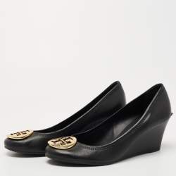 Pre Owned Tory Burch Black Leather Sally Wedge Pumps Size 38
