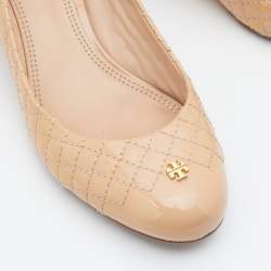 Pre Owned Tory Burch Beige Quilted Patent Leather Block Heel Pumps Size 38.5