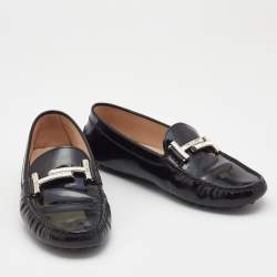 Pre Owned Tod's Black Patent Leather Slip On Loafers Size 37