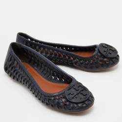 Pre Owned Tory Burch Two Tone Blue Woven Leather Ballet Flats Size 38.5