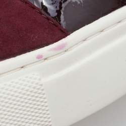 Pre Owned Tory Burch Burgundy Croc Embossed Leather and Patent Low Top Sneakers Size 39