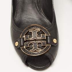 Pre Owned Tory Burch Black Leather Wedge Pumps Size 40