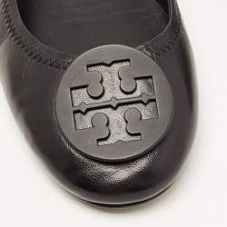 Pre Owned Tory Burch Navy Blue/Beige Leather and Woven Fabric Reva Ballet Flats Size 39