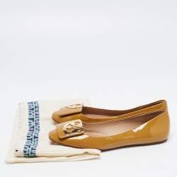 Pre Owned Tory Burch Brown Patent Leather Square Logo Ballet  Flats Size 39