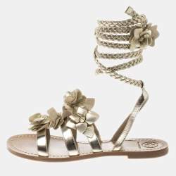 Pre Owned Tory Burch Metallic Gold Leather Blossom Floral Embellished Flat Sandals Size 39.5