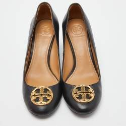 Pre Owned Tory Burch Black Leather Wedge Pumps Size 37.5