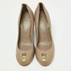 Tory Burch Beige Patent and Leather Wedge Pumps Size 39.5