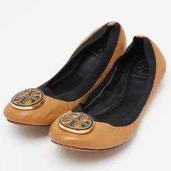 Pre Owned Tory Burch Beige/Black Leather Caroline Scrunch Ballet Flats Size 39.5