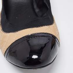 Pre Owned Tory Burch Beige/Black Patent and Leather Quilted Detail Scrunch Ballet Flats Size 38.5