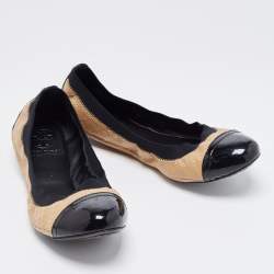 Pre Owned Tory Burch Beige/Black Patent and Leather Quilted Detail Scrunch Ballet Flats Size 38.5