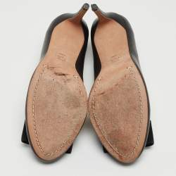 Pre Owned Tory Burch Black Leather and Suede Tortoise Bow Chase Pumps Size 40