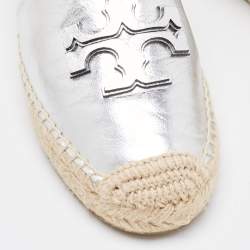 Pre Owned Tory Burch Metallic Silver Leather Ines Espadrille Flats Size 38.5