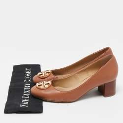 Pre Owned Tory Burch Brown Leather Janey Buckle Detail Block Heel Pumps Size 39