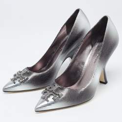 Pre Owned Tory Burch Silver Python Embossed Leather Logo Pumps Size 39