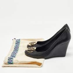 Pre Owned Tory Burch Black Leather Sally Wedge Pumps Size 38.5