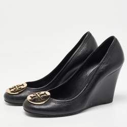 Pre Owned Tory Burch Black Leather Sally Wedge Pumps Size 38.5