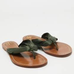 Pre Owned Tory Burch Dark Green Satin Carson Thong Flats Size 40.5