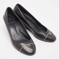 Pre Owned Tory Burch Black Leather Wedge Pumps Size 38.5