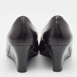 Pre Owned Tory Burch Black Leather Wedge Pumps Size 38.5