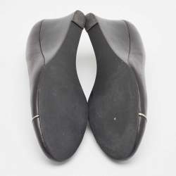 Pre Owned Tory Burch Black Leather Wedge Pumps Size 38.5