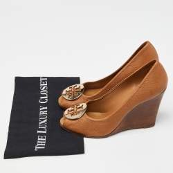 Pre Owned Tory Burch Beige Leather Wedge Pumps Size 37.5