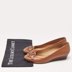 Pre Owned Tory Burch Brown Leather Gabriel Wedge Pumps Size 36