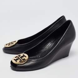 Pre Owned Tory Burch Black Leather Julianne Wedge Pumps Size 39.5