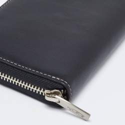 Pre Owned Tumi Black Leather Zip Around Wallet