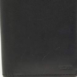 مملوكة مسبقًا TUMI Black Leather Bifold Wallet