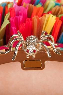 Pre Owned Charlotte Olympia Multicolor Straw and Suede Fiesta Chain Clutch Bag