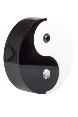 مملوكة مسبقًا Charlotte Olympia Black/White Plexiglass Yin Yang Clutch