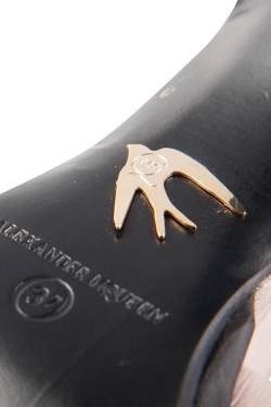 Pre Owned Alexander McQueen Pink Leather Mini Criss Cross Ankle Cuff Sandals Size 37