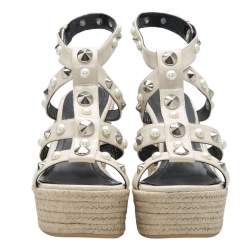 Pre Owned Nicholas Kirkwood Beige Patent Leather Stud And Pearl Embellished Strappy Espadrille Wedges Sandals Size 37