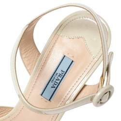 Pre Owned Prada Cream Patent Leather Platform Sandals Size 39.5