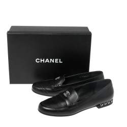 Chanel Black Leather Chain  Loafers Size 40