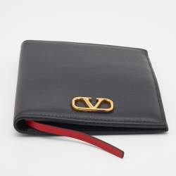 Pre Owned Valentino Black Leather Vlogo Passport Holder