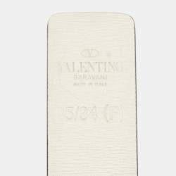 Pre Owned Valentino Mint Green/Cream Leather VLogo Reversible Slim Belt 85 CM