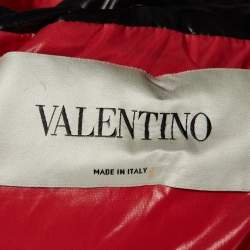 Pre Owned جاکيت فالنتينو پافر نايلون أسود بقلنسوة مقاس صغير