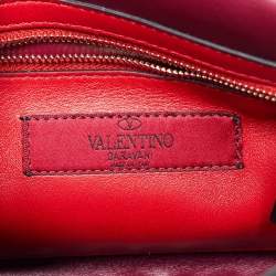 Pre Owned Valentino Burgundy Quilted Leather Medium Rockstud Spike Top Handle Bag