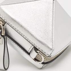 Pre Owned Valentino Silver Leather Zip Coin Purse